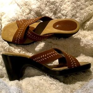 COLDWATER CREEK size 9.5 Heeled Sandals NEW